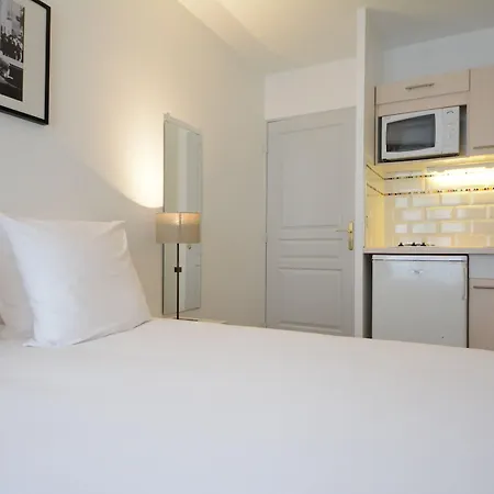 Cerise Hotel