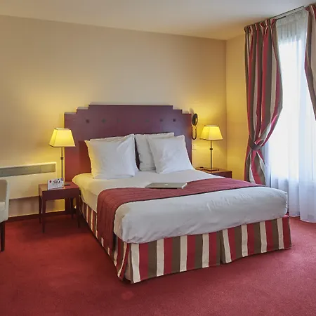 Cerise Hotel 3*