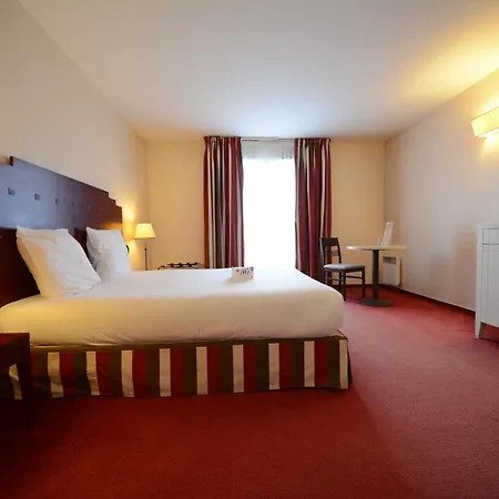 Cerise Hotel 3*