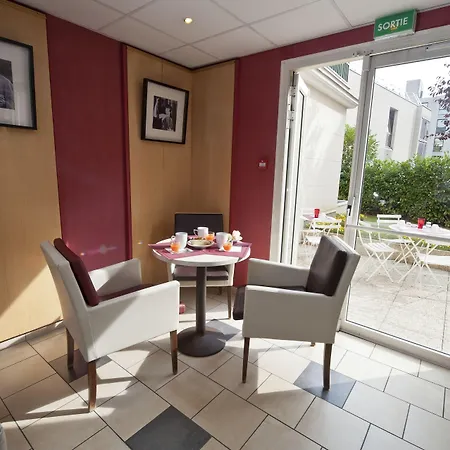 Hotel Cerise Chatou