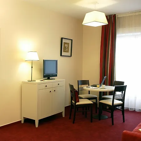 Cerise Hotel 3*