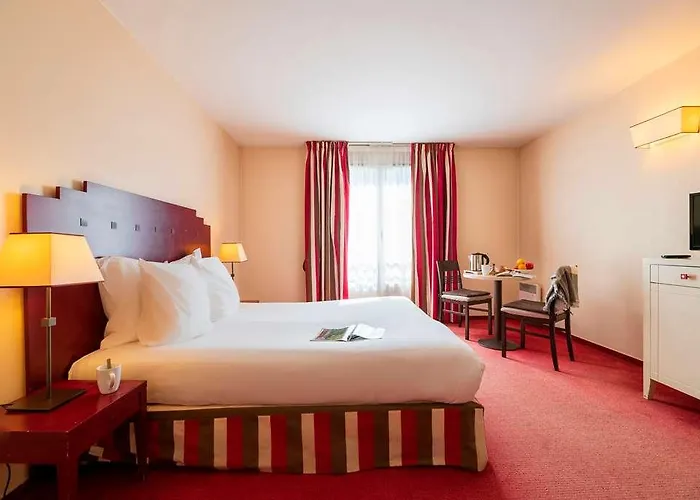 Cerise Hotel Chatou