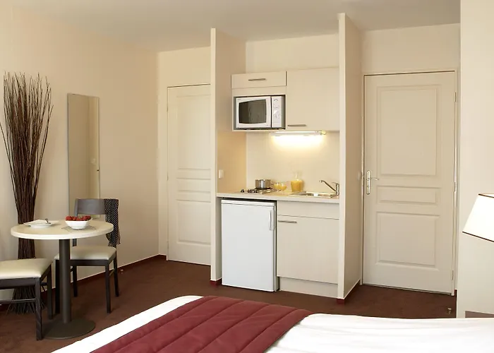 Cerise Hotel 3*