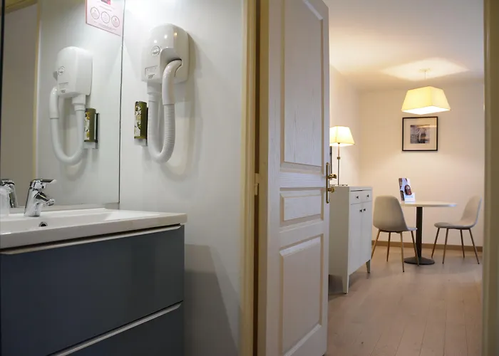 Cerise Hotel 3*
