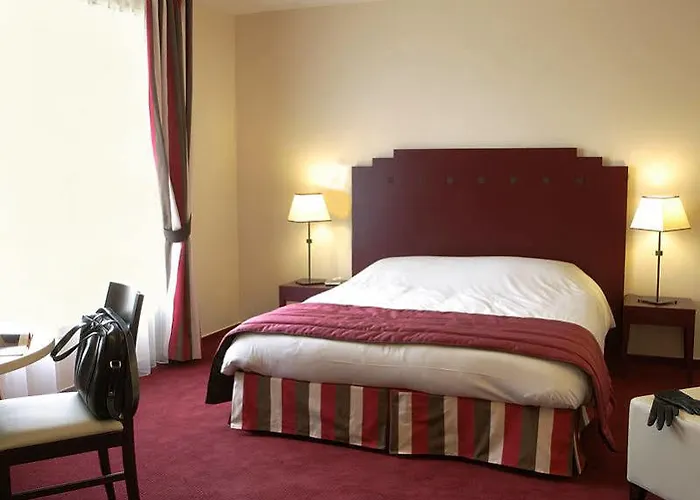 Cerise Hotel